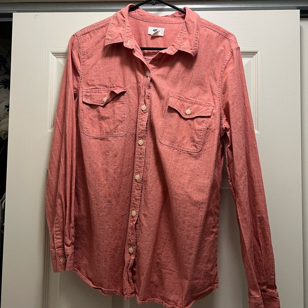 Old Navy size Large button down shirt